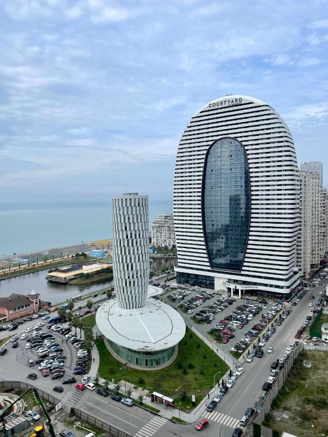 Cozy City Apartments In Orbi Batumi Exteriör bild