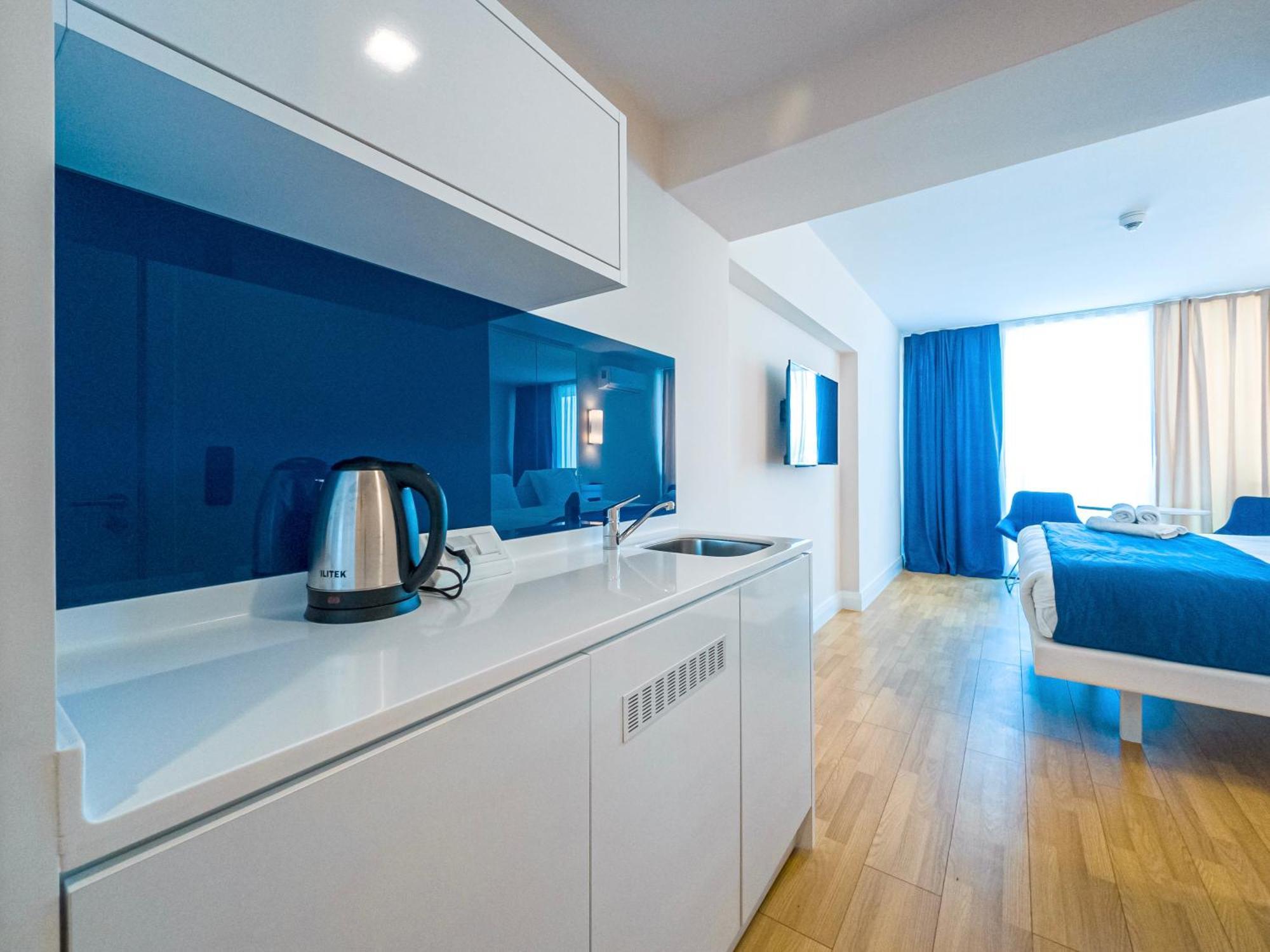 Cozy City Apartments In Orbi Batumi Exteriör bild